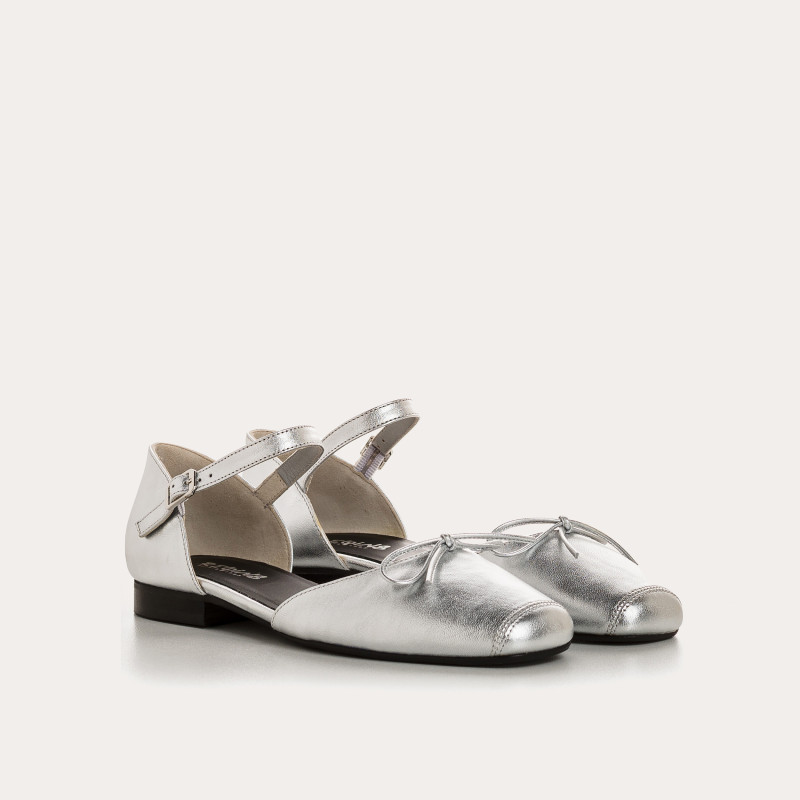 Mary Janes Open On The Cherie Women's Side - Elegance and Comfort