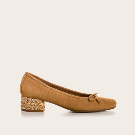 Strawberry suede stall ballerinas - natural chic | Reqins