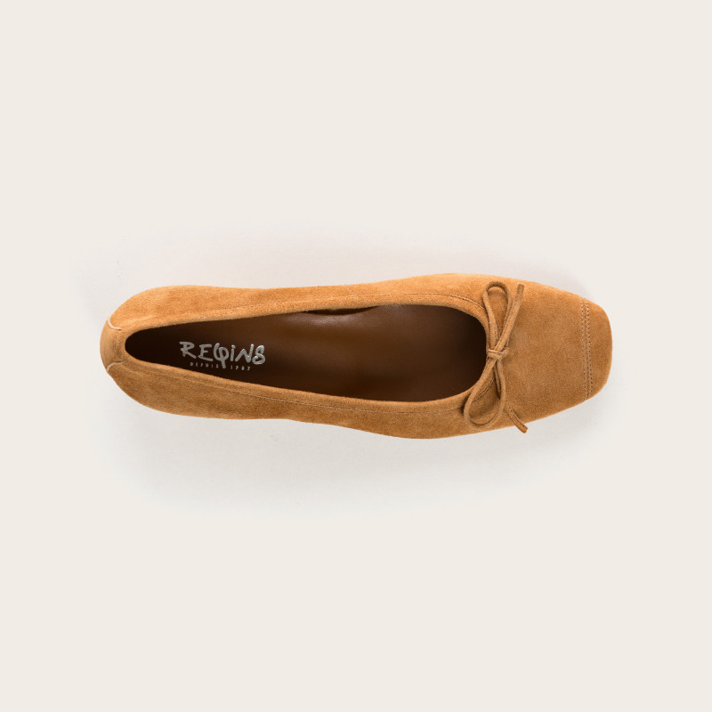 Strawberry velvet leather stall ballerinas - natural chic | Reqins