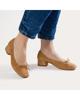 Strawberry velvet leather stall ballerinas - natural chic | Reqins