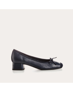Smooth leather heel ballerinas with velvet reinforcement