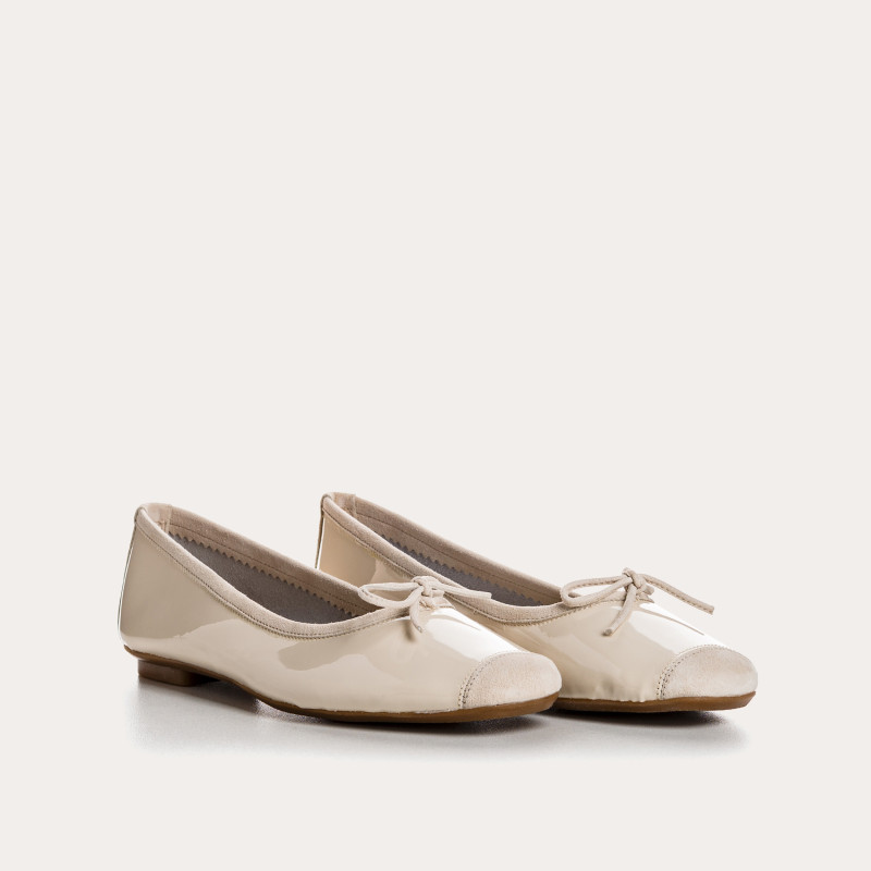Harmony square-tipped leather ballerinas