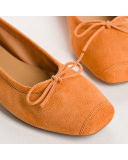 Ballerinas Flexible Leather Harmony: Premium Comfort and Elegance