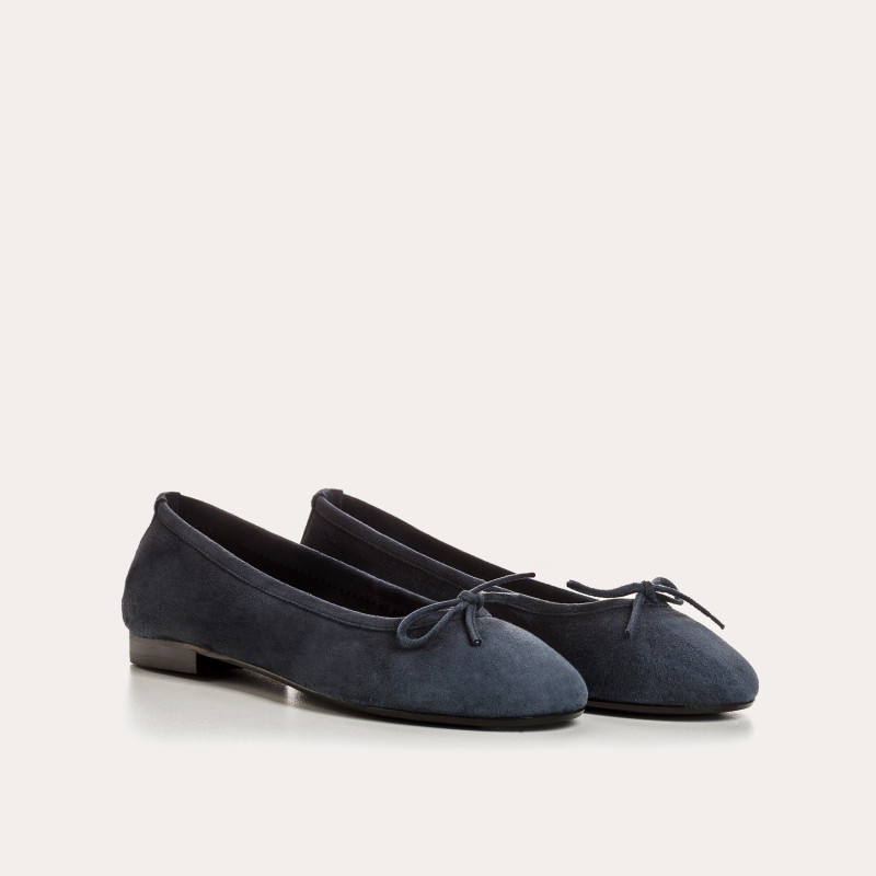 Flat ballerinas with suede knot with rounded butt