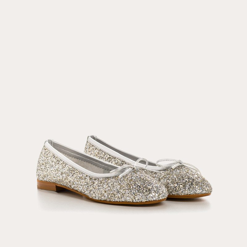 Flat ballerinas with steeped fabric knot with rounded butt