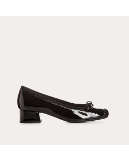 Ballerinas with polished leather with velvet reinforcement and node