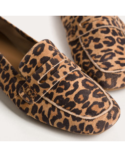 Leopard Suede Leather Leather Loafers | Iconic & Comfort Style - Reqins