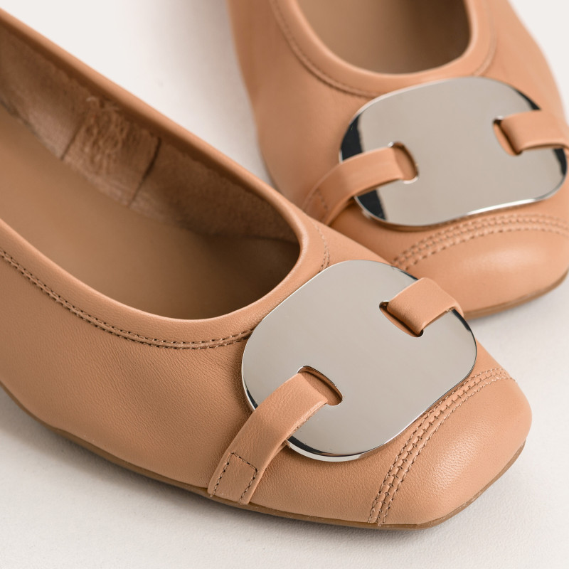 KLARISSA SOFT LEATHER HEELED BALLERINAS - Elegance & Comfort | Reqins