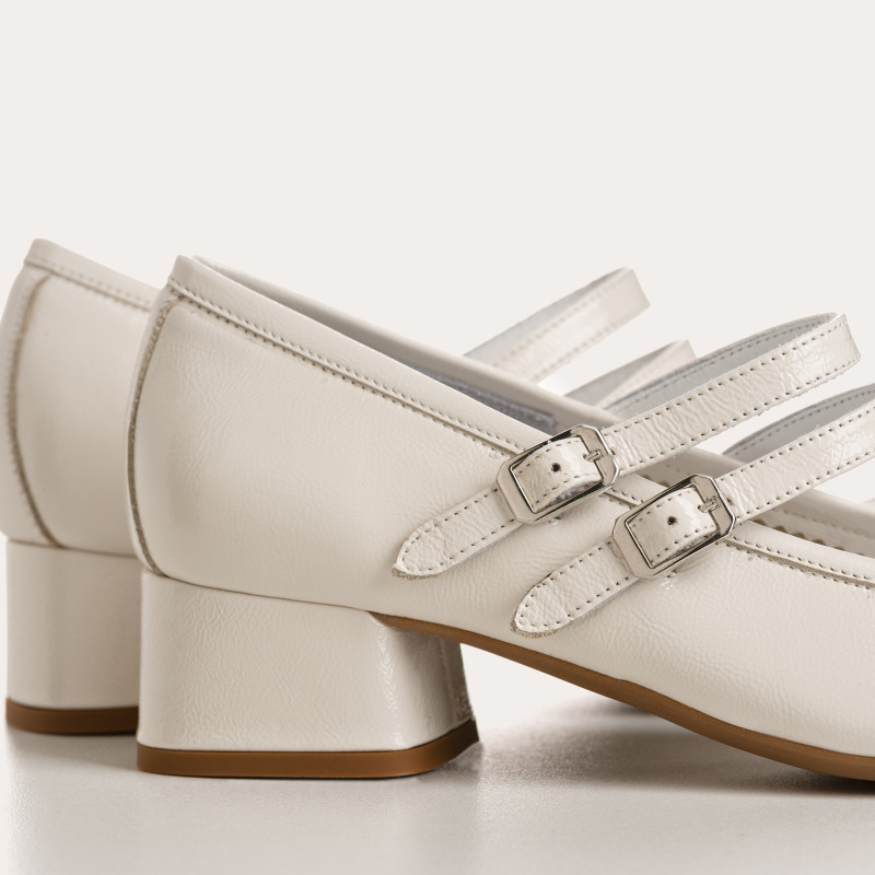 Naplak Varnished Leather Kristen Mary Janes | Chic elegance | Reqins