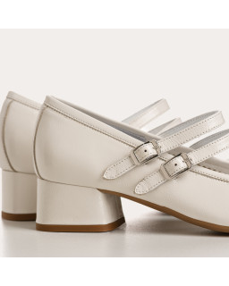 Naplak Varnished Leather Kristen Mary Janes | Chic elegance | Reqins