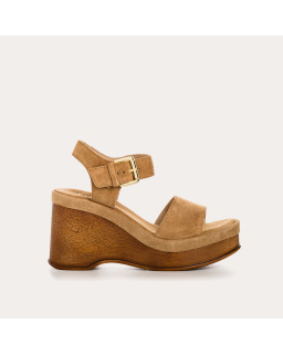 Velvet Leather Leather Sandals | Elevator elegance - Reqins