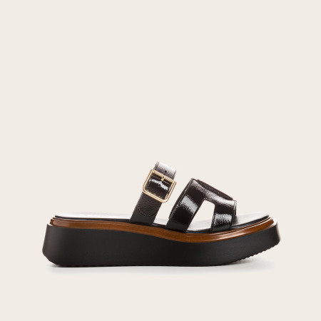 Louna mules in patent leather | Elegance and Comfort - Reqins