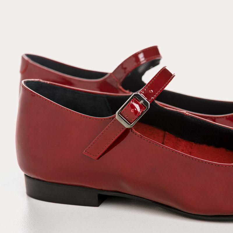 TEXANE NUAGE PATENT LEATHER MARY JANES | Reqins