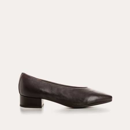 BALLERINES A TALONS...