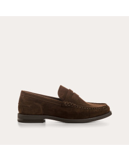 Suede Sea Moccasins - Elegance & Comfort | Reqins