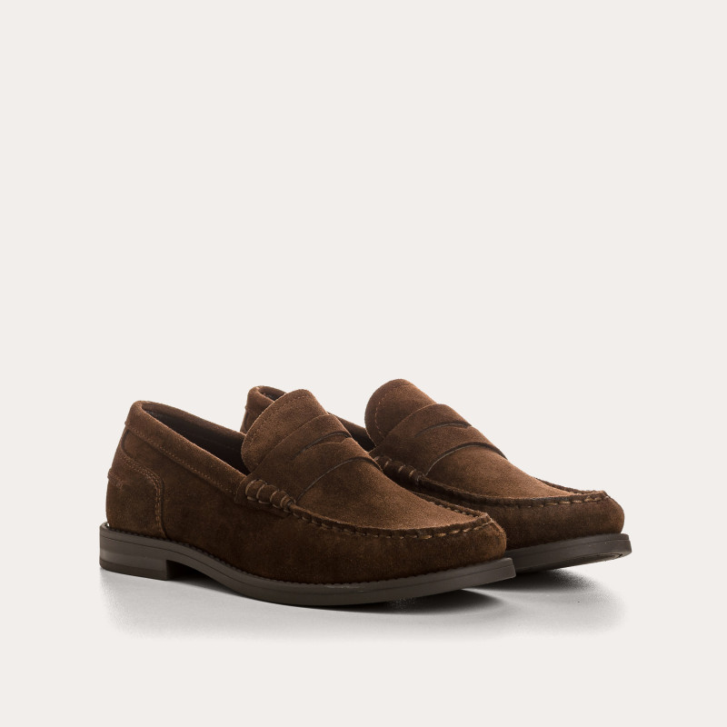 Suede Sea Moccasins - Elegance & Comfort | Reqins