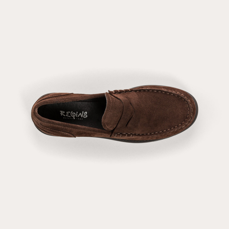 Suede Sea Moccasins - Elegance & Comfort | Reqins