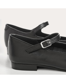 Mary Janes leather with flanges | Reqins
