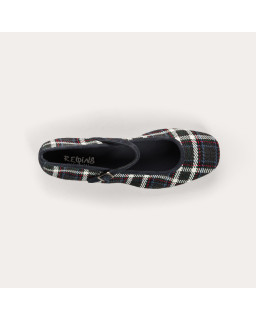 MARY JANES Honor in Tartan