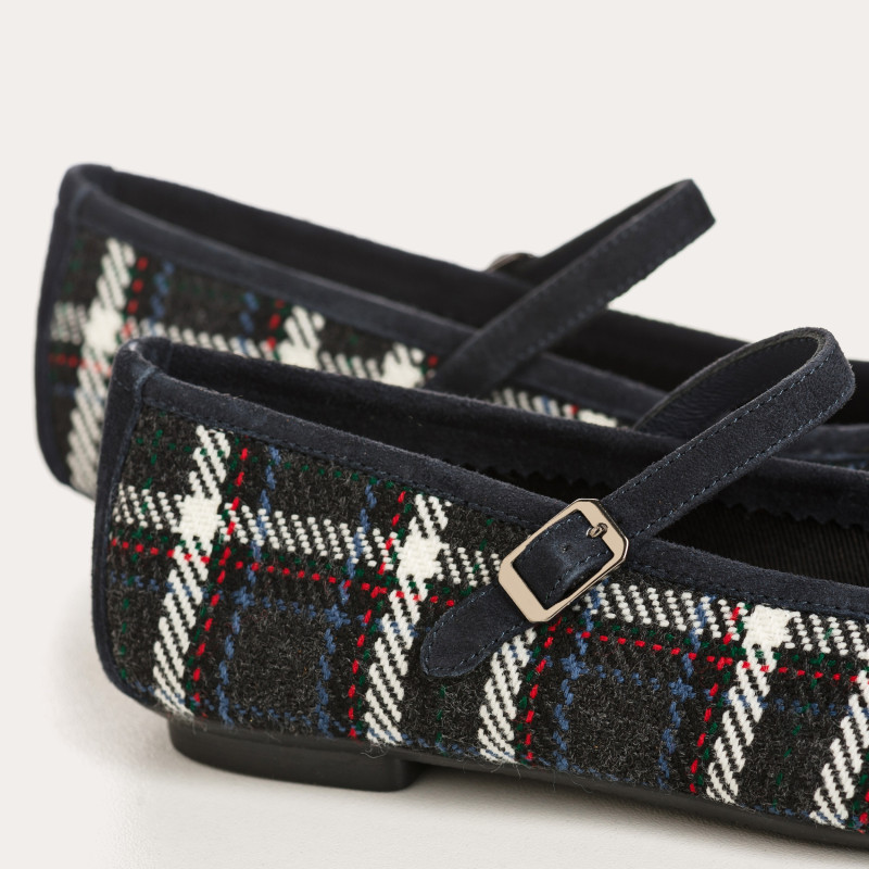 MARY JANES Honor in Tartan