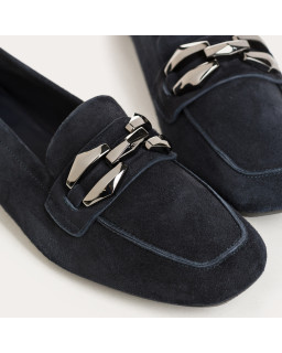 Suede hilarious moccasins - elegance & comfort | Reqins