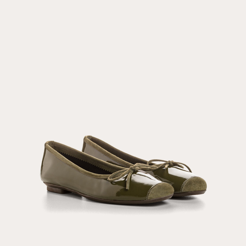 Harmony square-tipped leather ballerinas