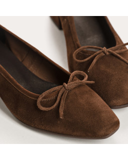 Suede heel ballerinas