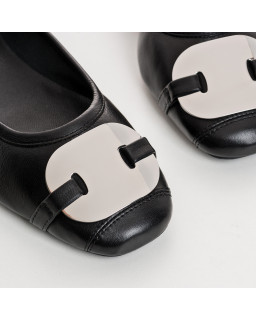 Ballerines Hermes en cuir - Élégance & Style | Reqins