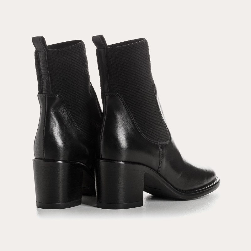Boots Evalou en cuir – Élégance affirmée & allure moderne | Reqins