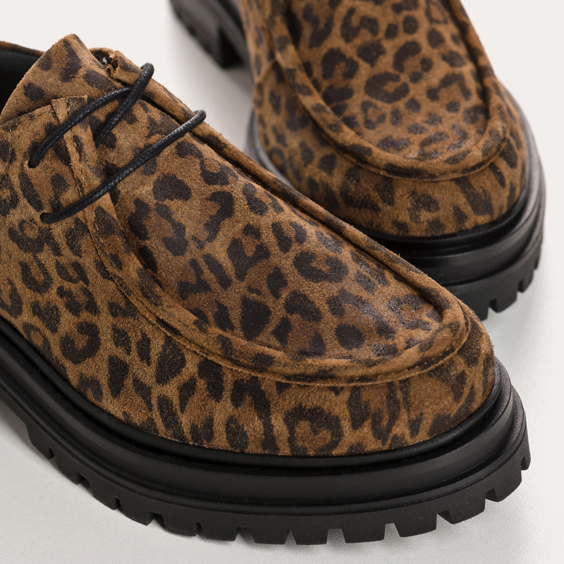 Suede leopard moccasins | Affirmed style and comfort Reqins