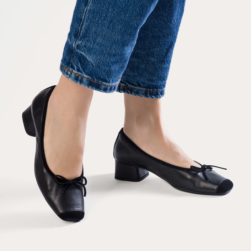 Smooth leather heel ballerinas with velvet reinforcement