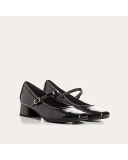 Mary Janes with mid-high heels varnished with golden or silver buckle