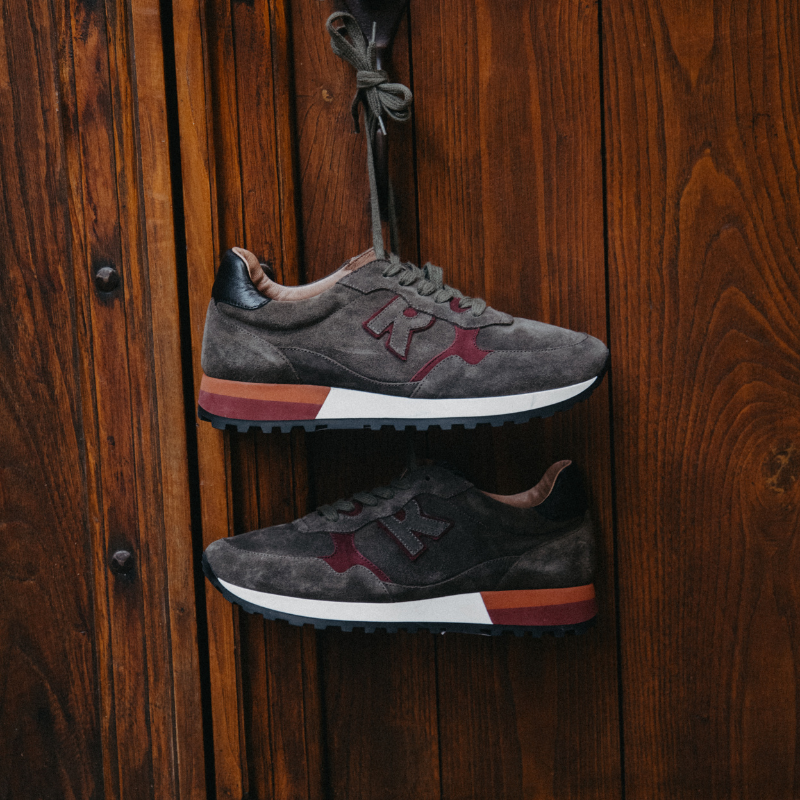 Mania sneakers in suede