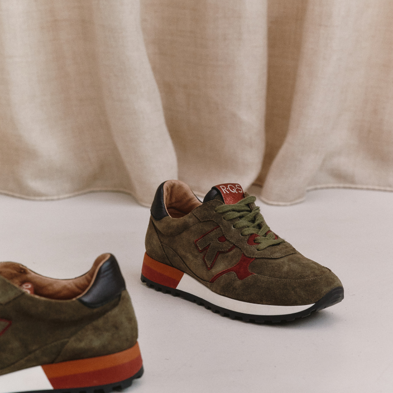 Mania sneakers in suede