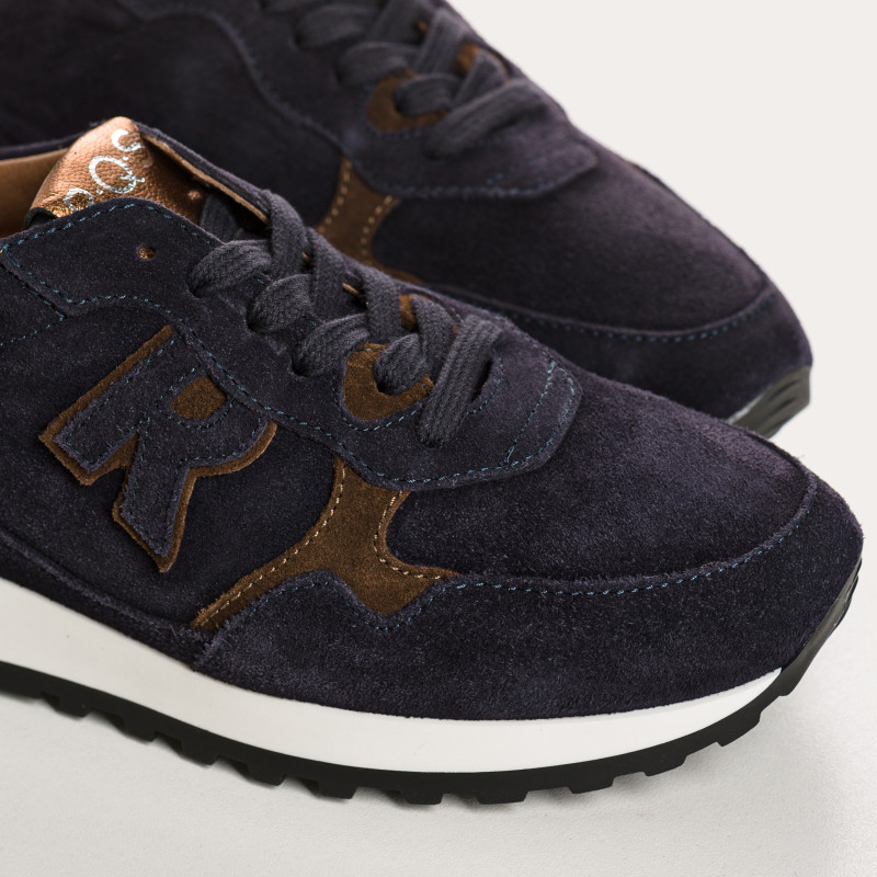 Mania sneakers in suede