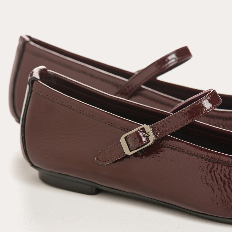 Honor Naplak Leather Mary Janes | Reqins