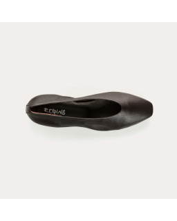 Favorite Leather Ballerinas - Elegance & Comfort | Reqins