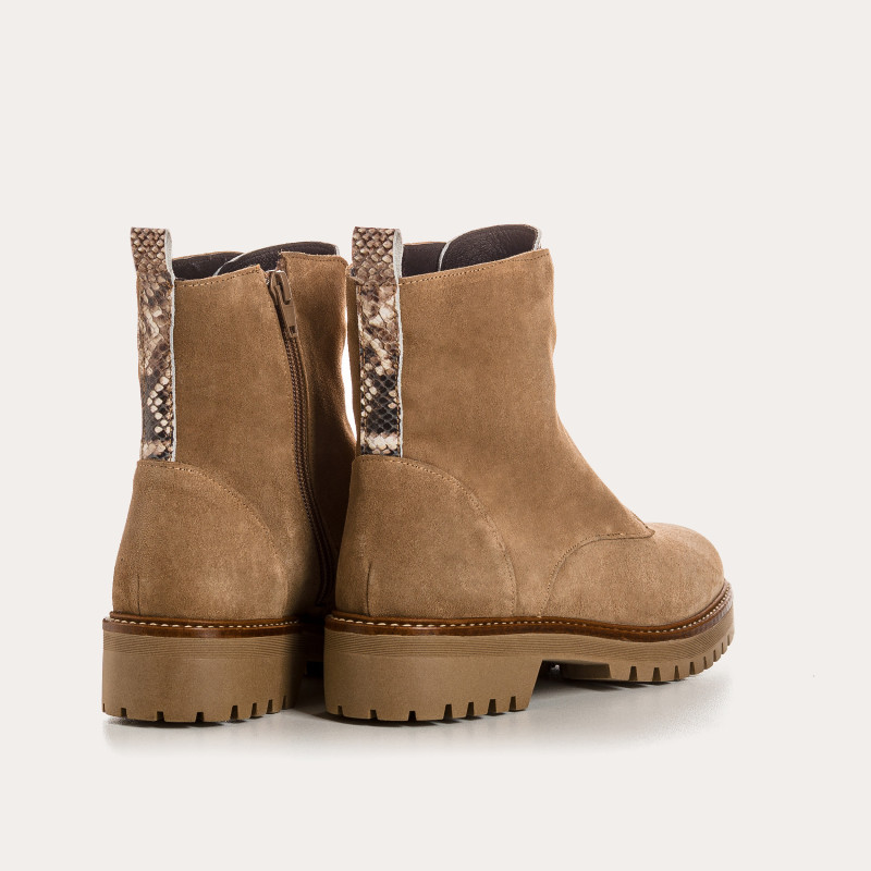 Dickson boots velvet leather & python - elegance & comfort | Reqins