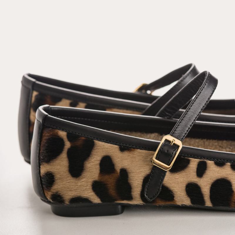 Leopard Mary Janes Honor: Wild Elegance and Comfort