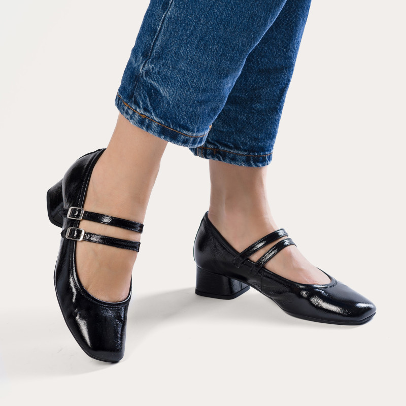 Naplak Varnished Leather Kristen Mary Janes | Chic elegance | Reqins