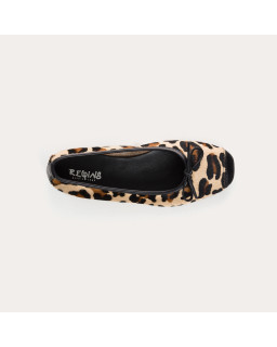 Leopard Printed Leather Flat Ballerinas with Node