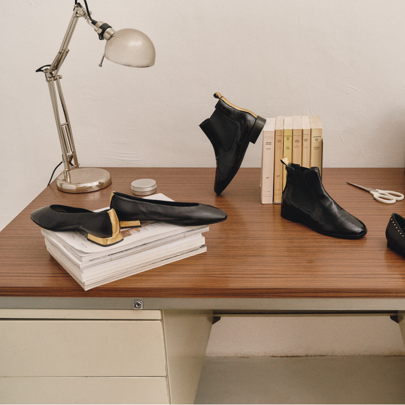 Ballerinas Thea black leather cracked | Reqins