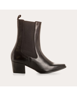 Leather Lausanne Boots | Modern elegance | Reqins