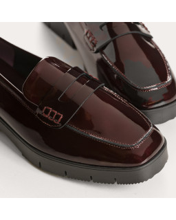 Mocassins Mariella vernis – Élégance & confort | Reqins