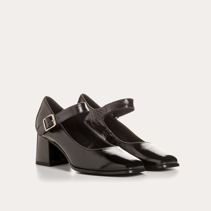 Mary Janes Ginger Naplak | Retro elegance in patent leather - Reqins