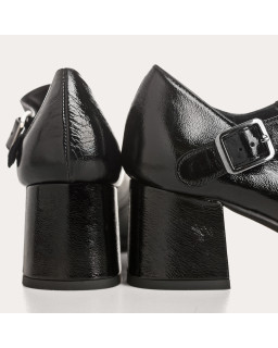 Mary Janes Ginger Naplak | Retro elegance in patent leather - Reqins
