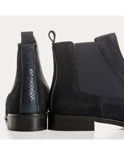 Boots Zellie en cuir velours – Élégance et confort | Reqins