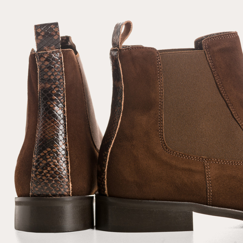 Boots Zellie en cuir velours – Élégance et confort | Reqins