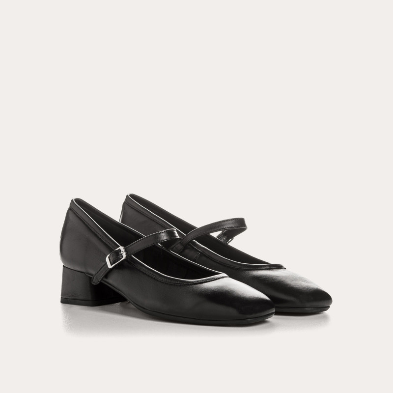 Kelly Heel Mary Janes in Smooth Leather