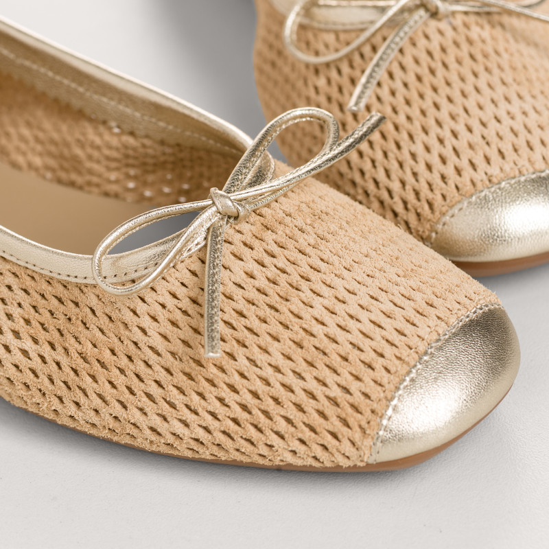 Ballerines Harmony en cuir velours perforé à bout carré | Reqins